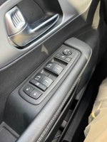 2025 Pacifica Thumbnail 28