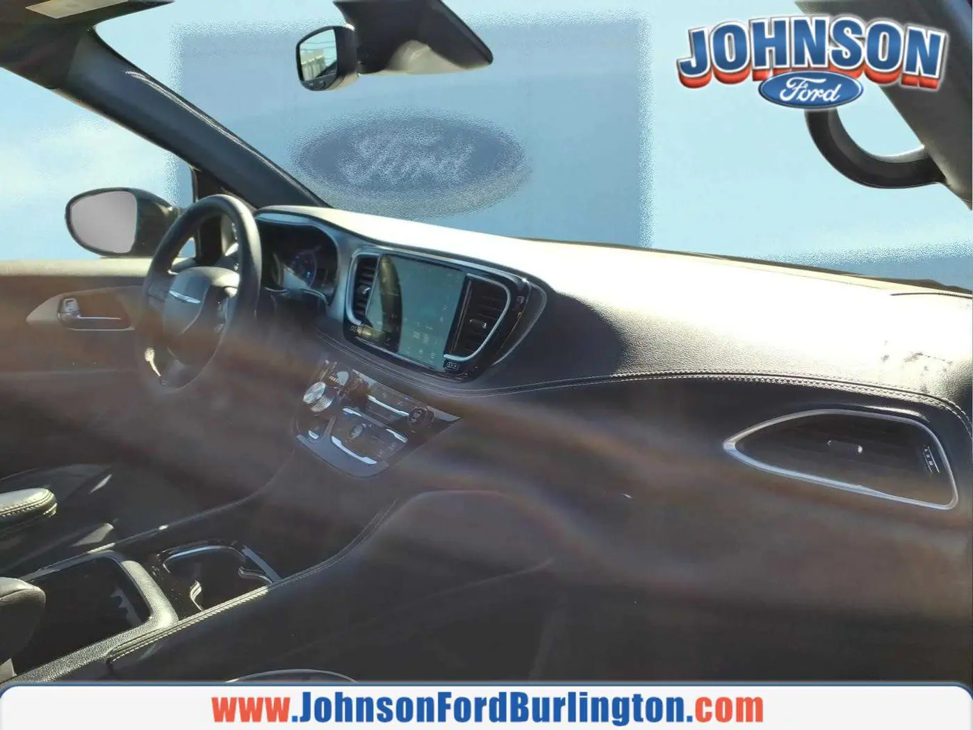 2025 Chrysler Pacifica - $31,400