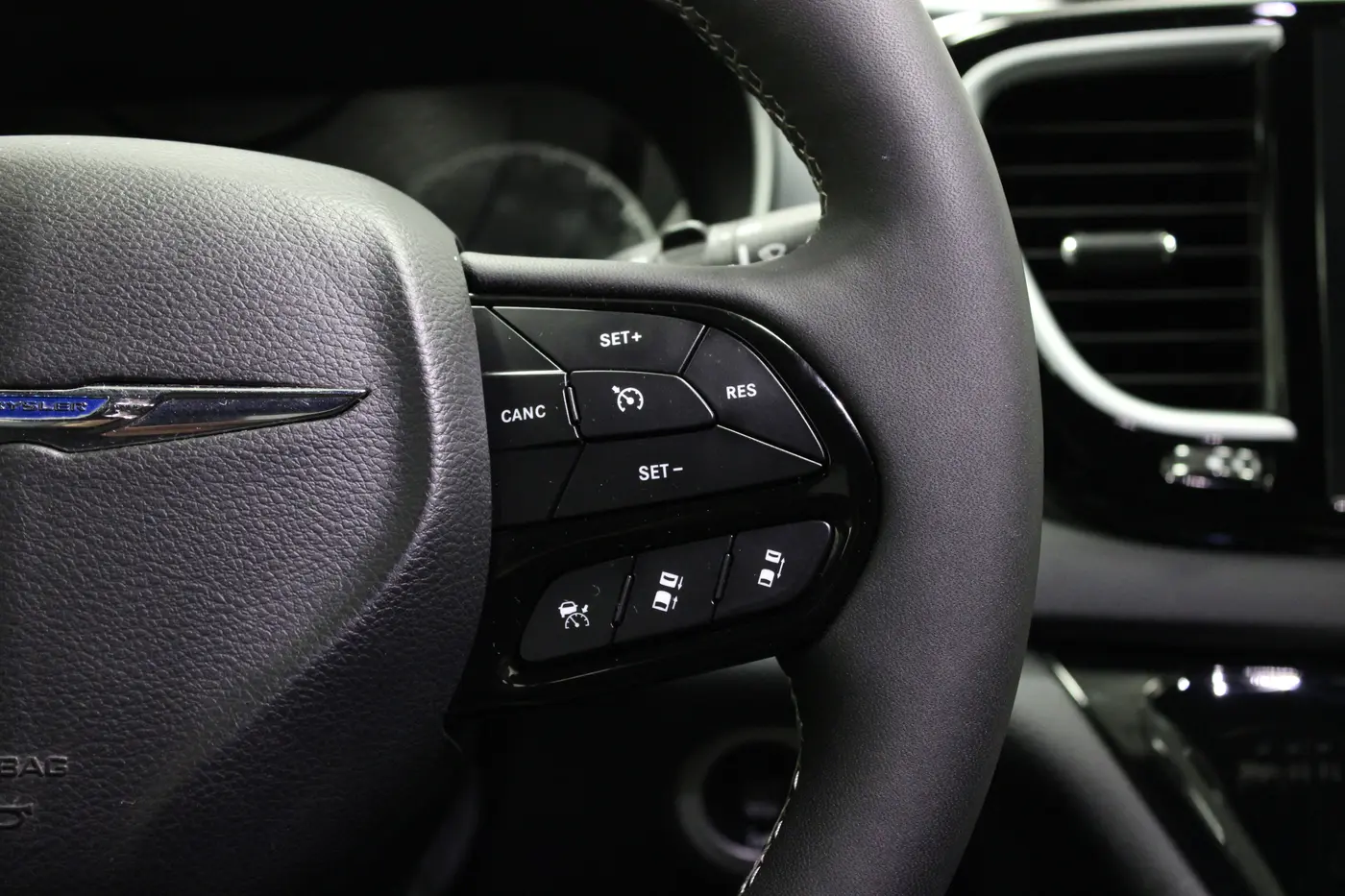 2026 Chrysler Pacifica - $37,962