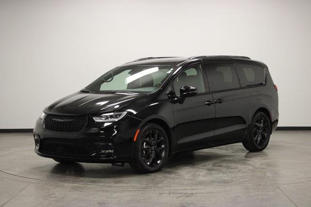 2026 Chrysler Pacifica - $36,462