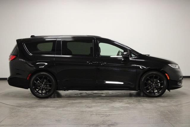 2026 Chrysler Pacifica - $36,462