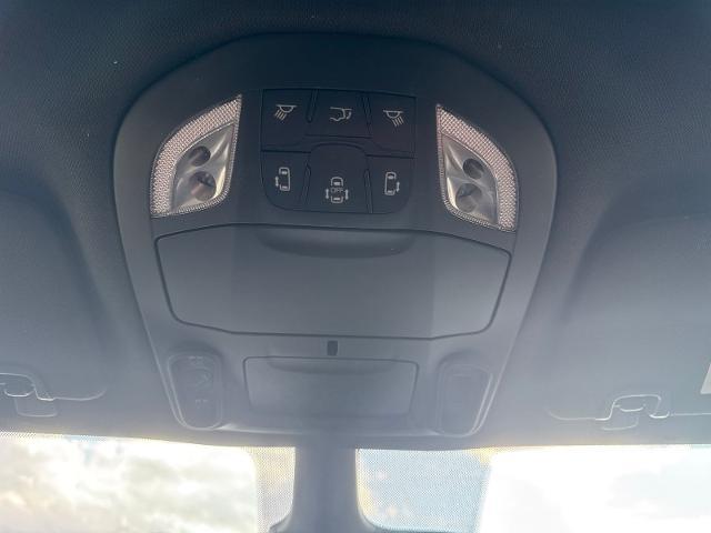 2026 Chrysler Pacifica - $33,732