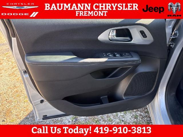 2026 Chrysler Pacifica - $32,395