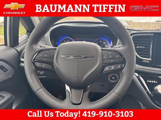 2026 Chrysler Pacifica - $33,153