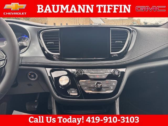 2026 Chrysler Pacifica - $33,153
