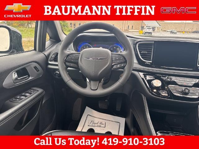 2026 Chrysler Pacifica - $32,630