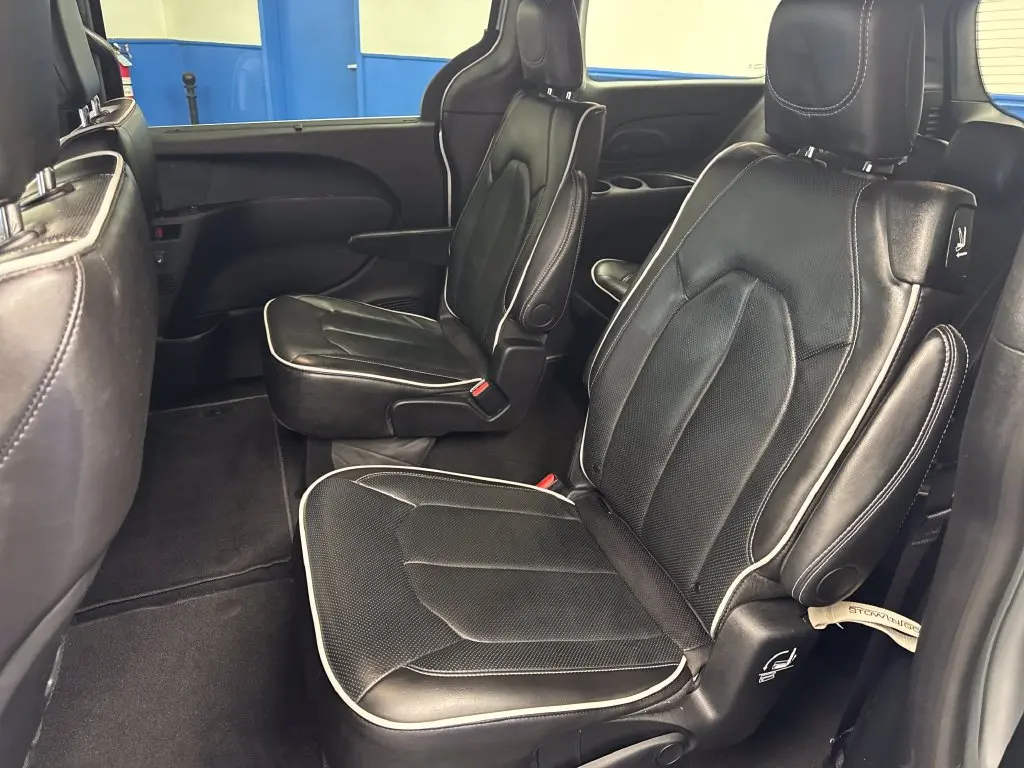 2026 Chrysler Pacifica - $31,995