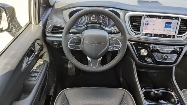 2026 Chrysler Pacifica Limited