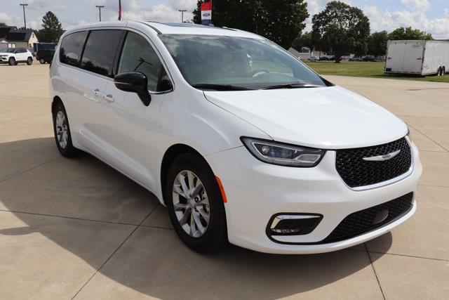 2026 Chrysler Pacifica - $39,990