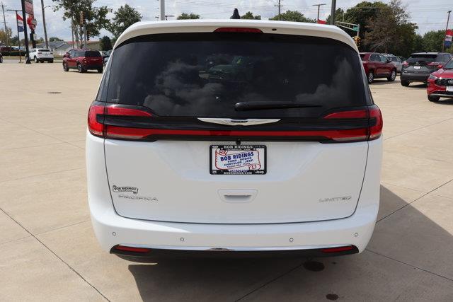 2026 Chrysler Pacifica - $39,990