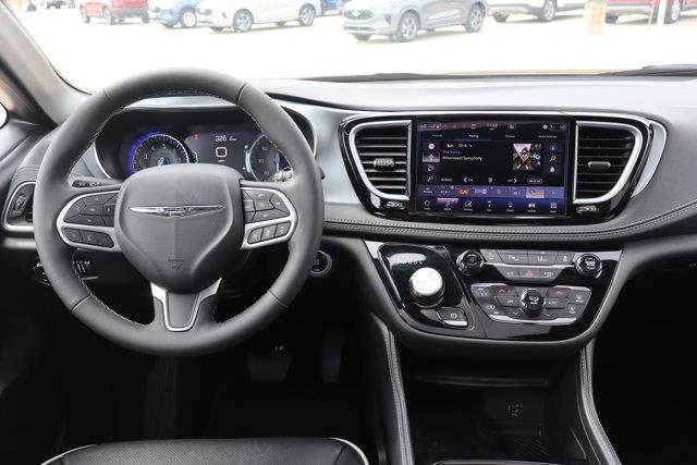 2026 Chrysler Pacifica - $39,990