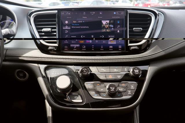 2026 Chrysler Pacifica - $39,990