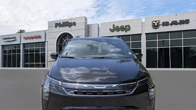 2027 Chrysler Pacifica Limited
