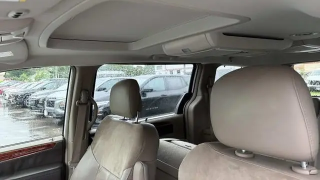 2014 Chrysler Town and Country Limited