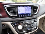 2017 Pacifica Thumbnail 22