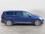 2017 Pacifica Thumbnail 4