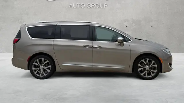 2018 Chrysler Pacifica Limited