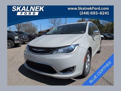 Photo of a 2019 Chrysler Pacifica Limited 35TH Anniversary 4DR Mini-Van for sale