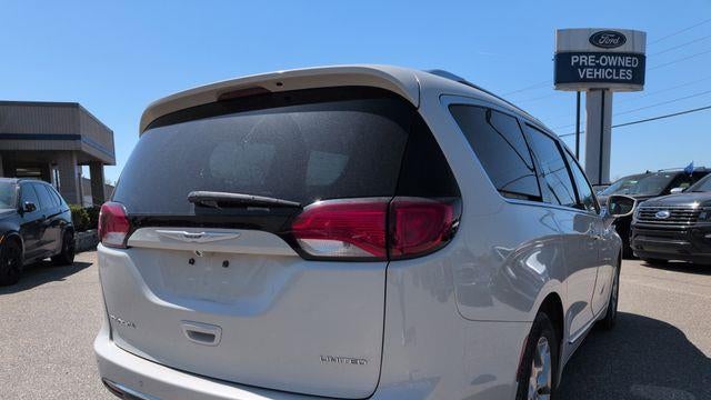 2019 Chrysler Pacifica Limited 35th Anniversary