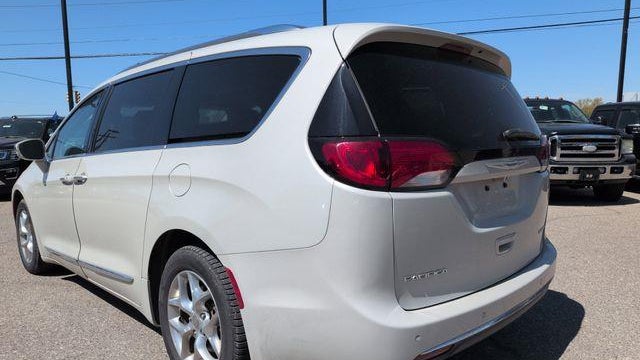 2019 Chrysler Pacifica Limited 35th Anniversary