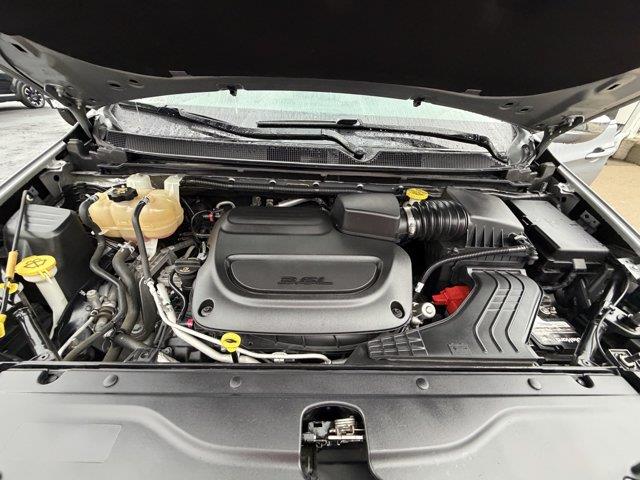 2020 Chrysler Pacifica - $17,599