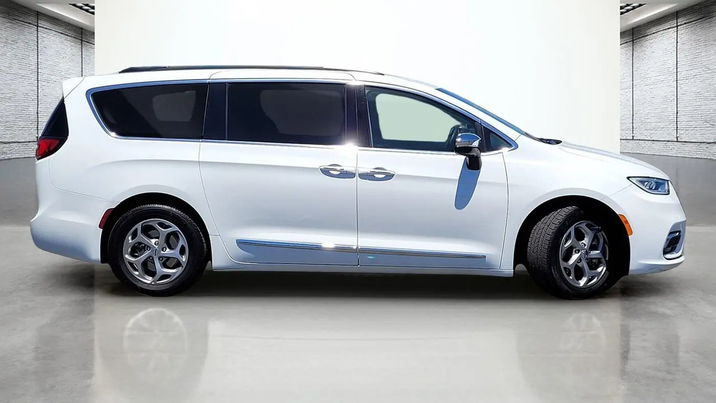 2023 Chrysler Pacifica Limited