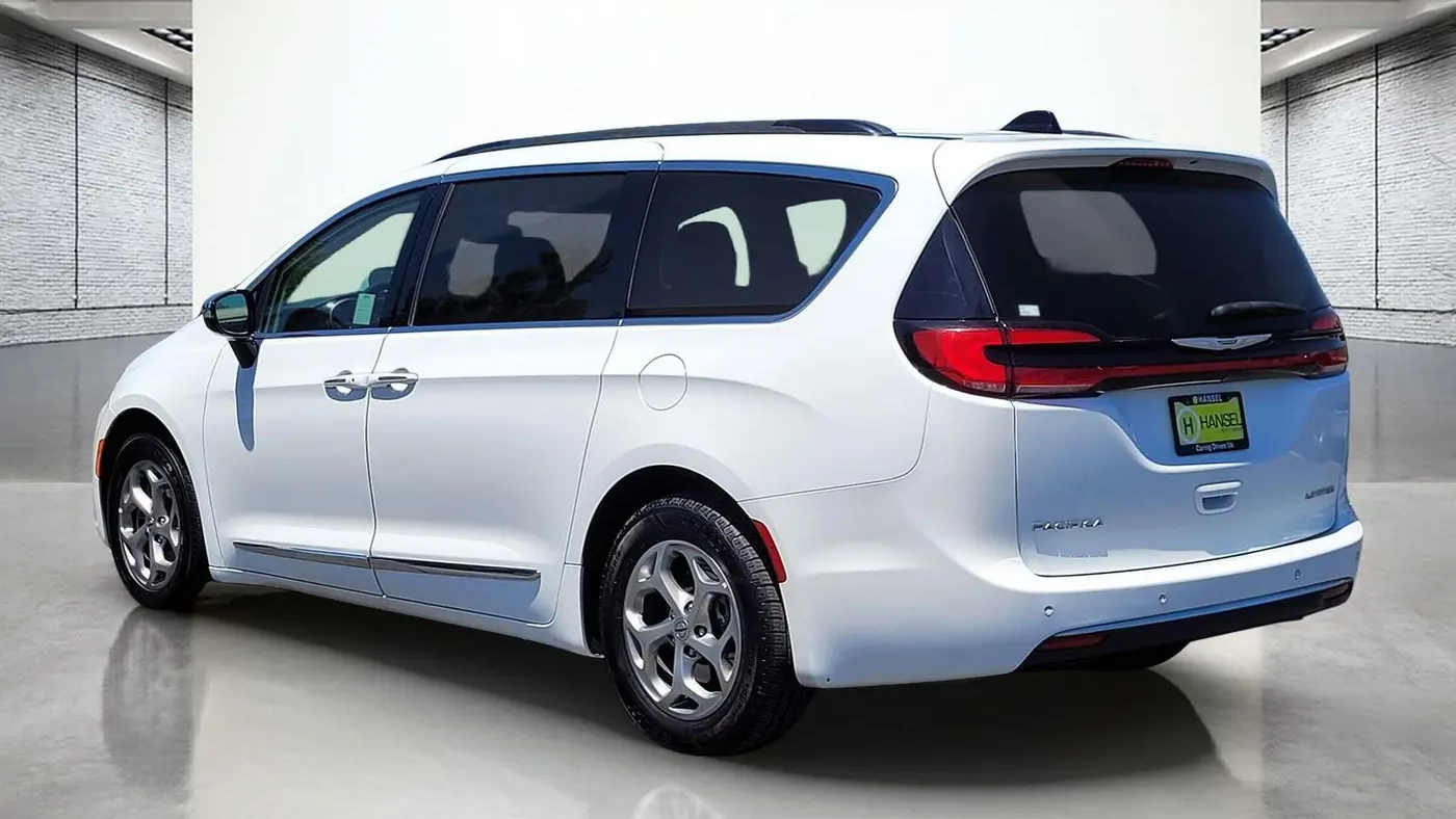 2023 Chrysler Pacifica Limited