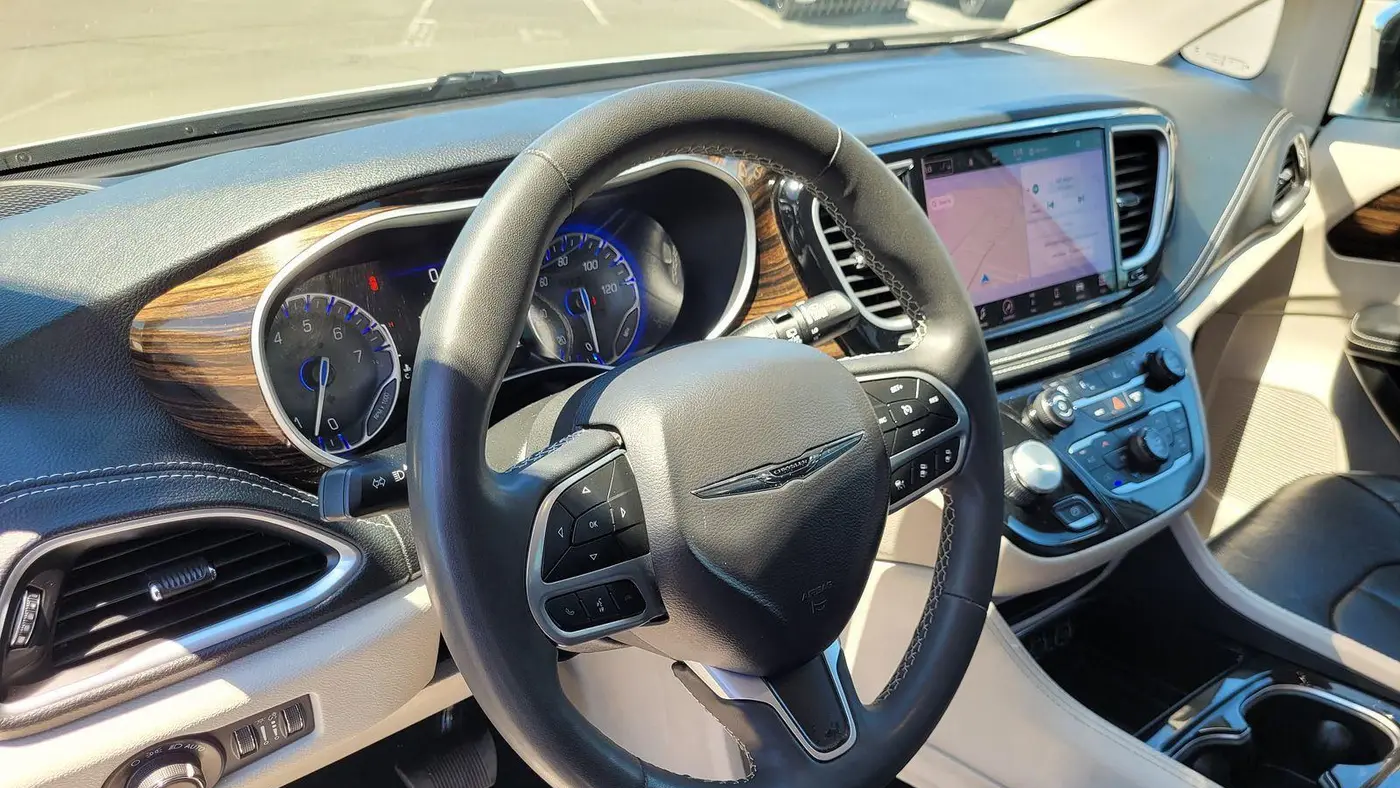 2023 Chrysler Pacifica Limited