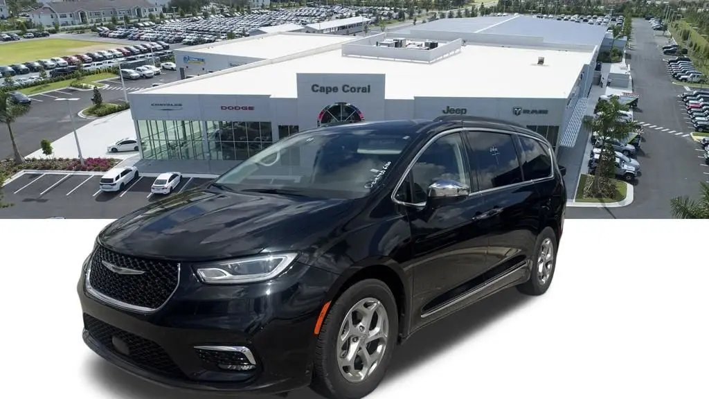 Preowned 2023 Chrysler Pacifica Limited for Sale