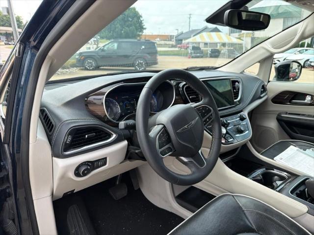 2024 Chrysler Pacifica - $24,186