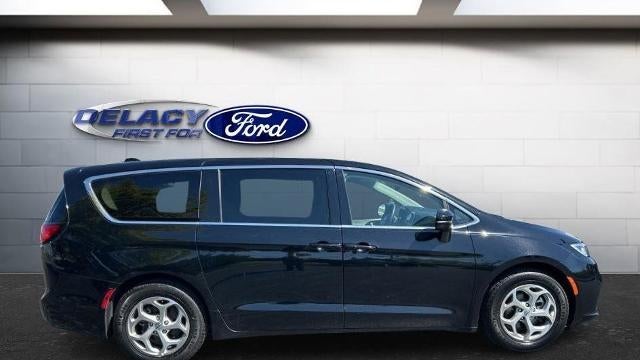 2024 Chrysler Pacifica Limited