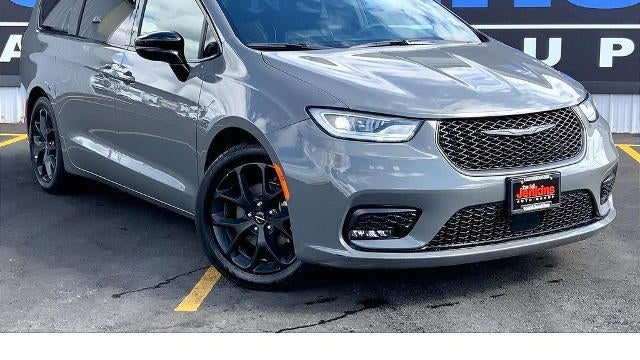 2025 Chrysler Pacifica Limited
