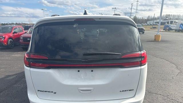 2025 Chrysler Pacifica Limited