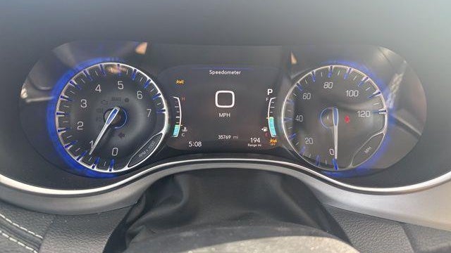 2025 Chrysler Pacifica Limited