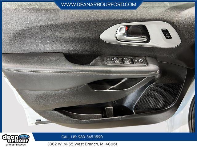 2025 Chrysler Pacifica - $39,851