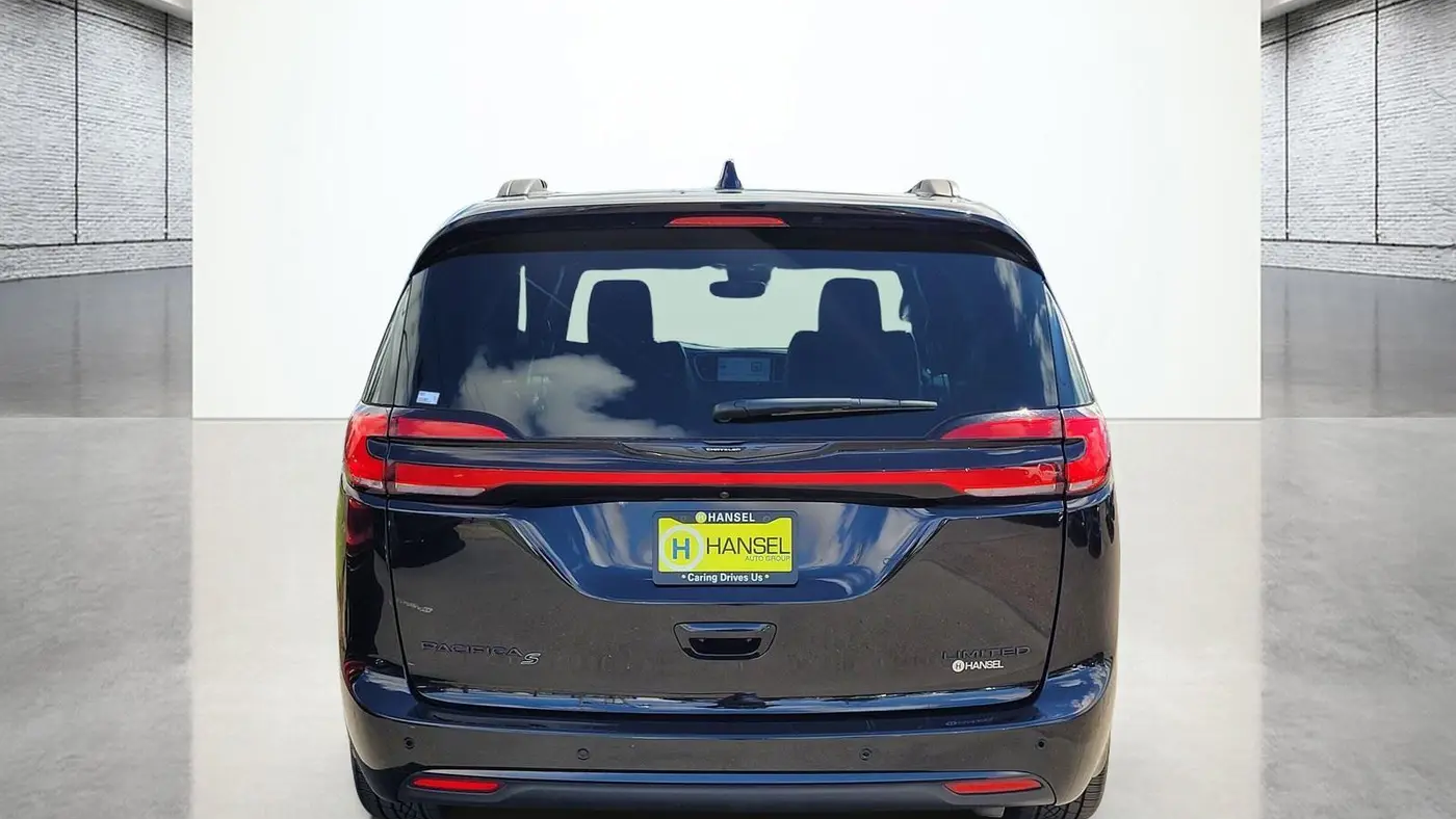 2025 Chrysler Pacifica Limited