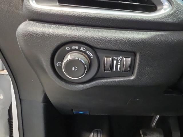 2025 Chrysler Pacifica - $31,774