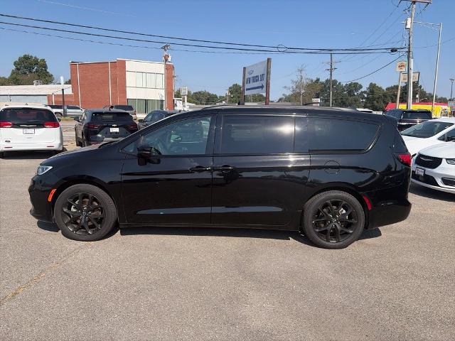 2025 Chrysler Pacifica - $34,995