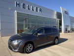 2017 Pacifica Thumbnail 2