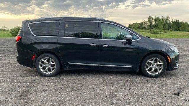 Preowned 2018 Chrysler Pacifica Limited for Sale