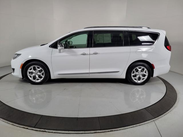 2020 Chrysler Pacifica - $17,470