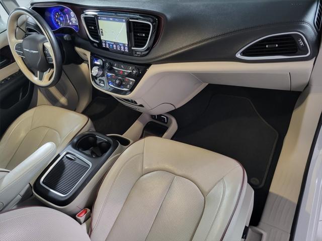 2020 Chrysler Pacifica - $17,470