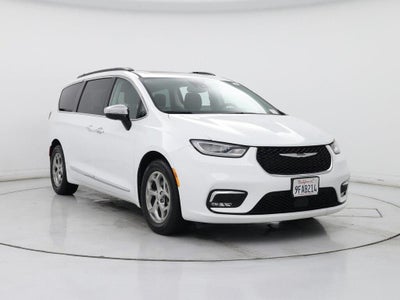 Photo of a 2023 Chrysler Pacifica Limited 4DR Mini-Van for sale