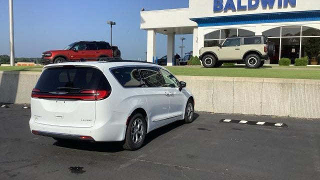 2023 Chrysler Pacifica Limited