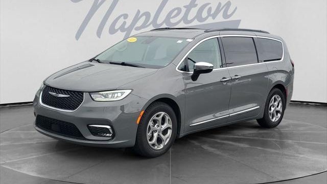 Preowned 2023 Chrysler Pacifica Limited for Sale