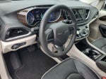 2023 Pacifica Thumbnail 14