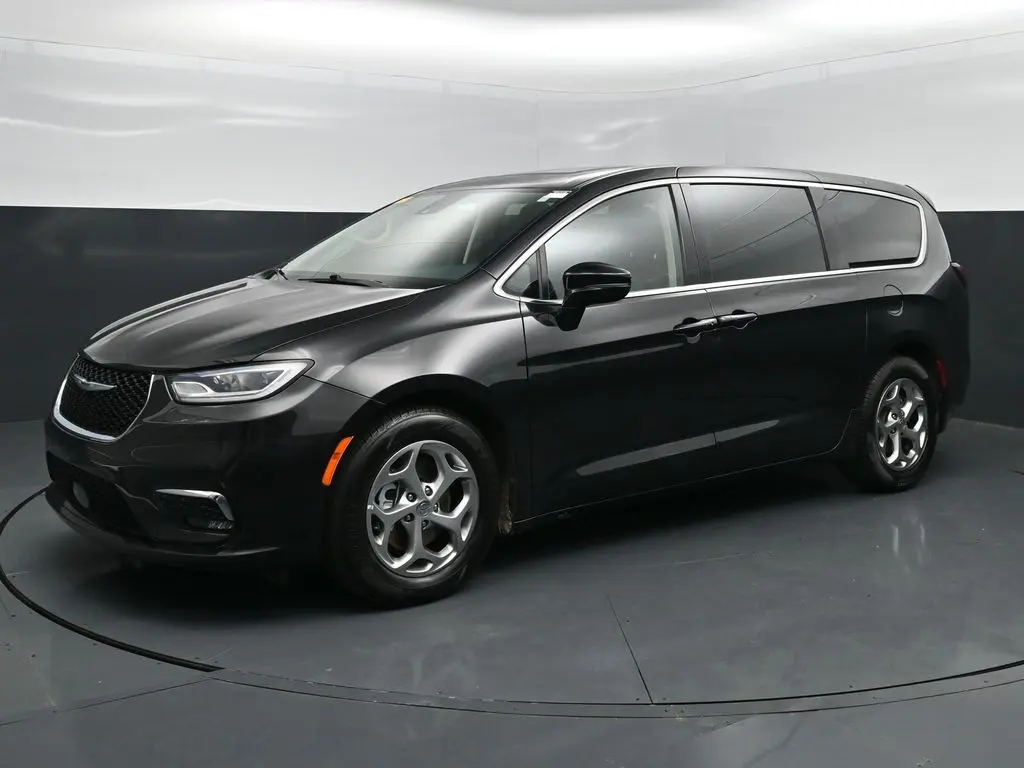 2024 Chrysler Pacifica