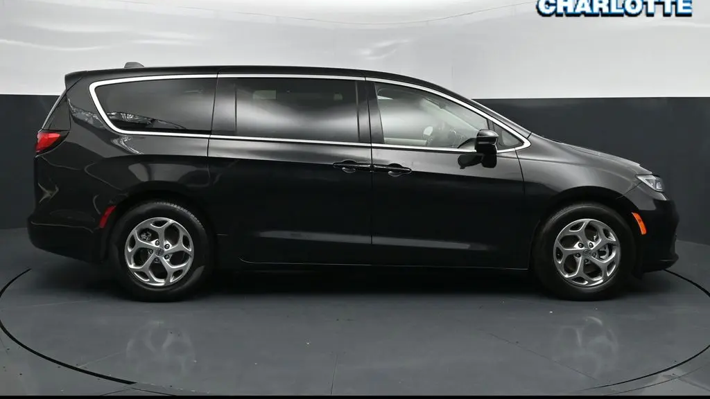 2024 Chrysler Pacifica Limited