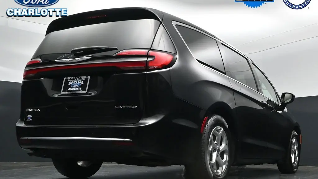 2024 Chrysler Pacifica Limited