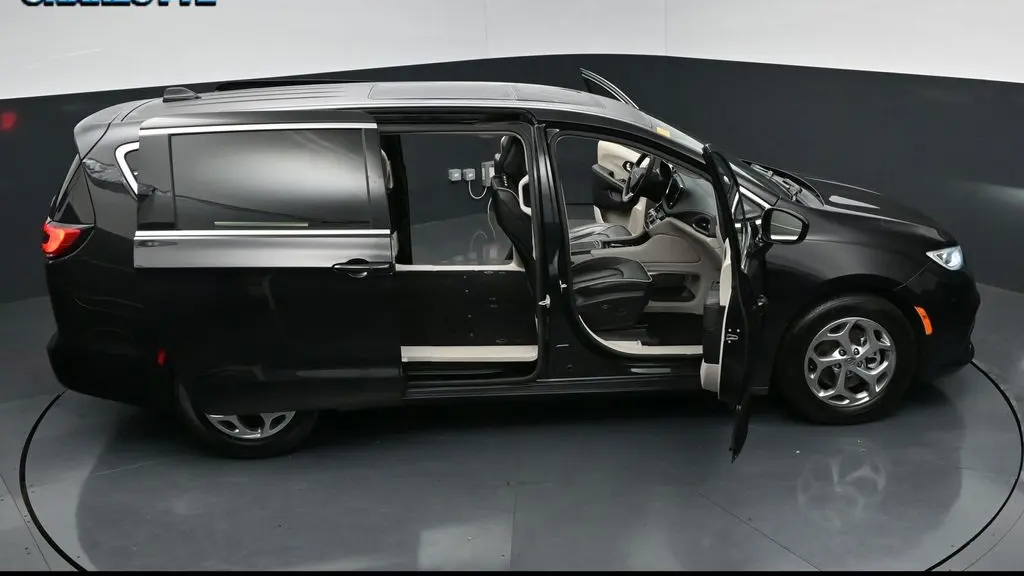 2024 Chrysler Pacifica Limited